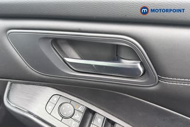 Nissan Qashqai Acenta Premium Manual Petrol SUV - Stock Number (1674506) - 2nd supplementary image