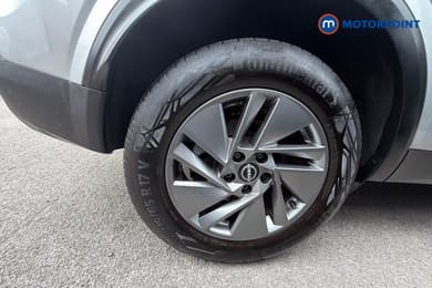 Nissan Qashqai Acenta Premium Manual Petrol SUV - Stock Number (1674506) - 25th supplementary image