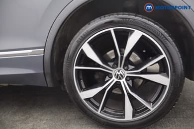 Volkswagen Tiguan R-Line Automatic Petrol SUV - Stock Number (1676407) - 30th supplementary image