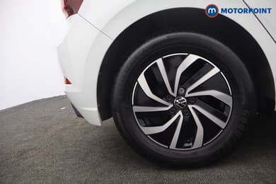 Volkswagen Polo Life Manual Petrol Hatchback - Stock Number (1677826) - 5th supplementary image