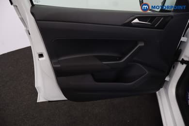 Volkswagen Polo Life Manual Petrol Hatchback - Stock Number (1678752) - 41st supplementary image
