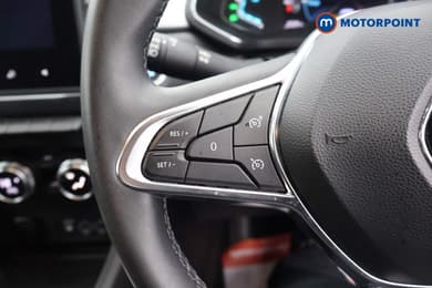 Renault Captur Se Edition Automatic Petrol-Electric Hybrid SUV - Stock Number (1678783) - 2nd supplementary image