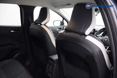 Renault Captur Se Edition Automatic Petrol-Electric Hybrid SUV - Stock Number (1678783) - 19th supplementary image