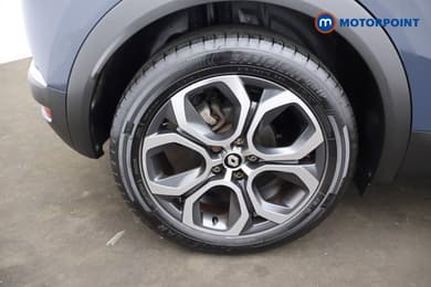 Renault Captur Se Edition Automatic Petrol-Electric Hybrid SUV - Stock Number (1678783) - 26th supplementary image