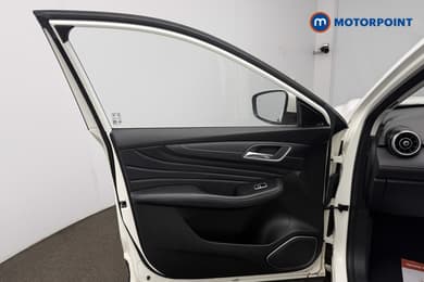 Mg Motor Uk HS Exclusive Automatic Petrol SUV - Stock Number (1657348) - 9th supplementary image