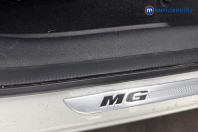 Mg Motor Uk HS Exclusive Automatic Petrol SUV - Stock Number (1657348) - 39th supplementary image