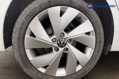 Volkswagen Golf Style Manual Petrol Hatchback - Stock Number (1657786) - 10th supplementary image