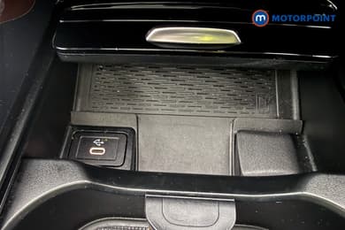 Mercedes-Benz A Class Amg Line Automatic Petrol Saloon - Stock Number (1674455) - 54th supplementary image