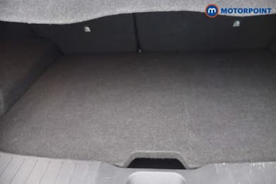 Nissan Juke N-Connecta Automatic Petrol SUV - Stock Number (1677796) - 6th supplementary image