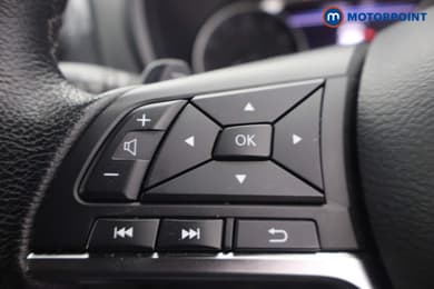 Nissan Juke N-Connecta Automatic Petrol SUV - Stock Number (1677796) - 16th supplementary image