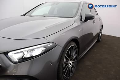 Mercedes-Benz A Class Executive Edition Automatic Petrol Hatchback - Stock Number (1678015) - 33rd supplementary image