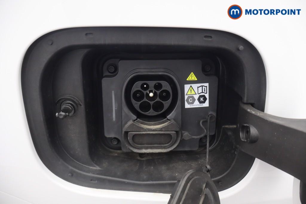Chery Tiggo 8 Summit Automatic Petrol Plug-In Hybrid SUV - Stock Number (1680586) - 8th supplementary image