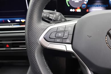 Volkswagen Tiguan R-Line Automatic Petrol Plug-In Hybrid SUV - Stock Number (1667400) - 2nd supplementary image