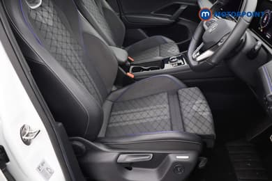 Volkswagen Tiguan R-Line Automatic Petrol Plug-In Hybrid SUV - Stock Number (1667400) - 15th supplementary image