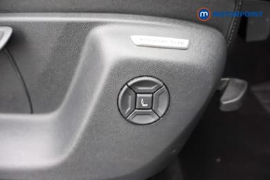 Volkswagen Tiguan R-Line Automatic Petrol Plug-In Hybrid SUV - Stock Number (1667400) - 17th supplementary image