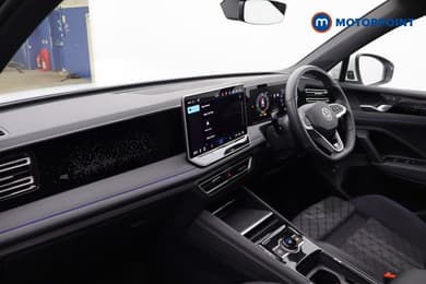 Volkswagen Tiguan R-Line Automatic Petrol Plug-In Hybrid SUV - Stock Number (1667400) - 22nd supplementary image