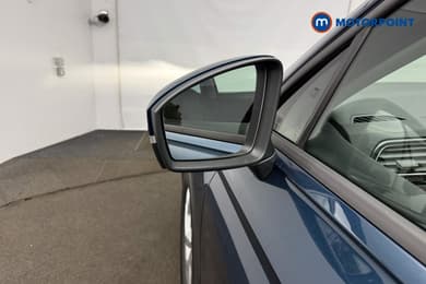 Volkswagen Tiguan Life Automatic Petrol SUV - Stock Number (1672605) - 30th supplementary image