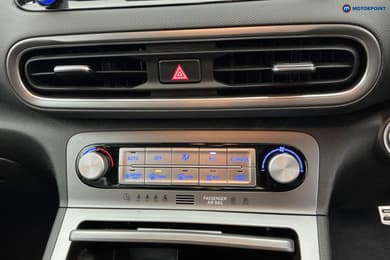 Hyundai Kona Premium Automatic Electric SUV - Stock Number (1679340) - 17th supplementary image