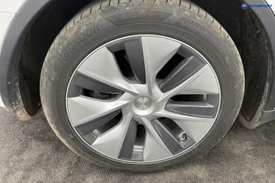Tesla Model Y Rwd 5Dr Auto Automatic Electric SUV - Stock Number (1681584) - 32nd supplementary image