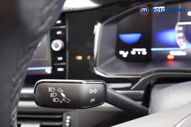 Volkswagen Polo Life Manual Petrol Hatchback - Stock Number (1679835) - 5th supplementary image