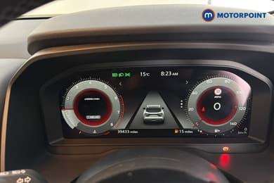 Nissan Qashqai N-Connecta Manual Petrol SUV - Stock Number (1681362) - 8th supplementary image
