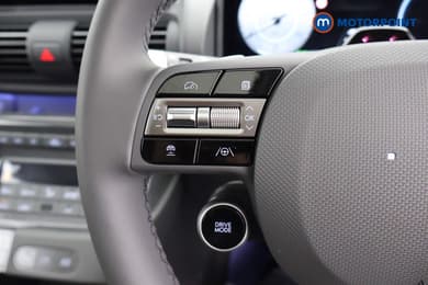 Hyundai Inster Cross Automatic Electric SUV - Stock Number (1682554) - 2nd supplementary image