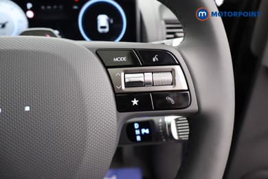 Hyundai Inster Cross Automatic Electric SUV - Stock Number (1682554) - 3rd supplementary image