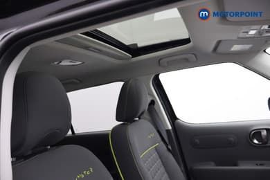Hyundai Inster Cross Automatic Electric SUV - Stock Number (1682554) - 22nd supplementary image