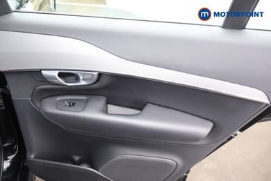 Volvo Xc90 Core Automatic Petrol Plug-In Hybrid SUV - Stock Number (1679848) - 20th supplementary image