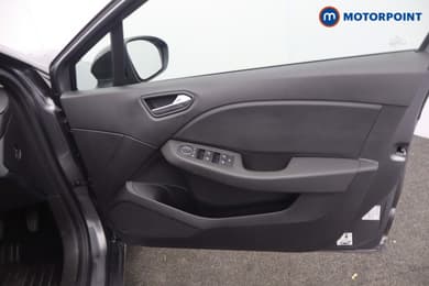 Renault Clio Evolution Manual Petrol Hatchback - Stock Number (1680739) - 8th supplementary image