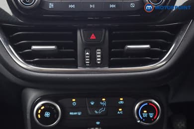 Ford Puma St-Line Manual Petrol SUV - Stock Number (1676840) - 4th supplementary image
