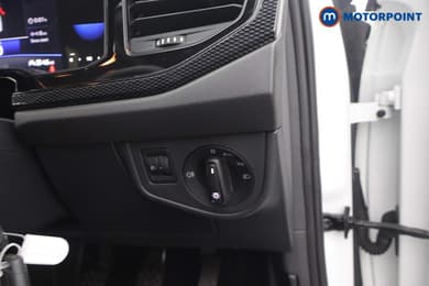 Volkswagen Polo Life Manual Petrol Hatchback - Stock Number (1677802) - 12th supplementary image