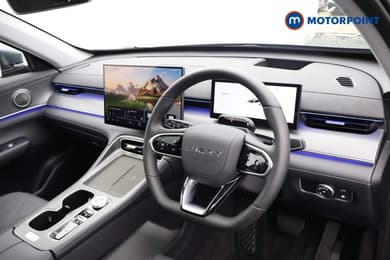 Chery Tiggo 8 Summit Automatic Petrol Plug-In Hybrid SUV - Stock Number (1682723) - 13th supplementary image