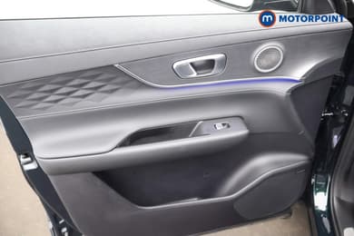 Chery Tiggo 8 Summit Automatic Petrol Plug-In Hybrid SUV - Stock Number (1682799) - 32nd supplementary image
