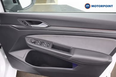 Volkswagen Golf R Automatic Petrol Hatchback - Stock Number (1683109) - 18th supplementary image