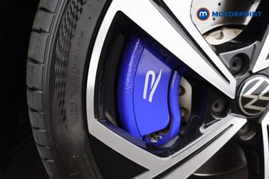 Volkswagen Golf R Automatic Petrol Hatchback - Stock Number (1683109) - 45th supplementary image