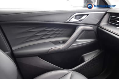 Mg Motor Uk HS Trophy Automatic Petrol-Electric Hybrid SUV - Stock Number (1683460) - 17th supplementary image