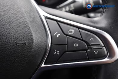 Renault Captur Iconic Manual Petrol SUV - Stock Number (1677547) - 3rd supplementary image