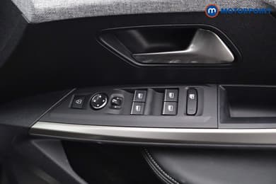 Peugeot 5008 GT Automatic Petrol SUV - Stock Number (1669463) - 21st supplementary image