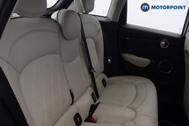 Mini Hatchback Cooper Exclusive Automatic Petrol Hatchback - Stock Number (1673115) - 21st supplementary image