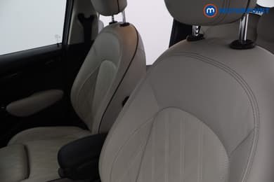 Mini Hatchback Cooper Exclusive Automatic Petrol Hatchback - Stock Number (1673115) - 31st supplementary image