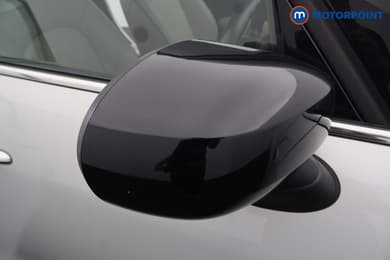 Mini Hatchback Cooper Exclusive Automatic Petrol Hatchback - Stock Number (1673115) - 42nd supplementary image