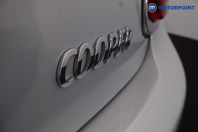 Mini Hatchback Cooper Exclusive Automatic Petrol Hatchback - Stock Number (1673115) - 49th supplementary image