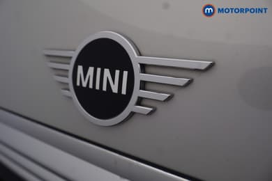 Mini Hatchback Cooper Exclusive Automatic Petrol Hatchback - Stock Number (1673115) - 50th supplementary image