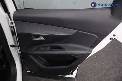 Peugeot 3008 Allure Premium Automatic Diesel SUV - Stock Number (1675007) - 30th supplementary image