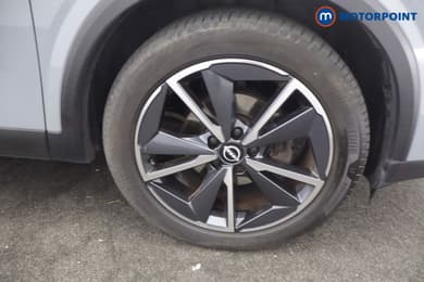 Nissan Qashqai Tekna Automatic Petrol SUV - Stock Number (1676284) - 19th supplementary image
