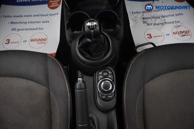 Mini Hatchback Cooper Classic Manual Petrol Hatchback - Stock Number (1677548) - 6th supplementary image