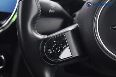 Mini Hatchback Cooper Classic Manual Petrol Hatchback - Stock Number (1677548) - 9th supplementary image