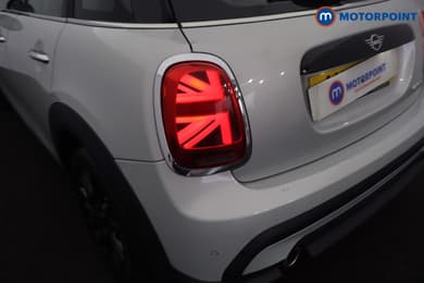 Mini Hatchback Cooper Classic Manual Petrol Hatchback - Stock Number (1677548) - 28th supplementary image