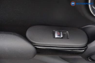 Mini Hatchback Cooper Classic Manual Petrol Hatchback - Stock Number (1677548) - 40th supplementary image